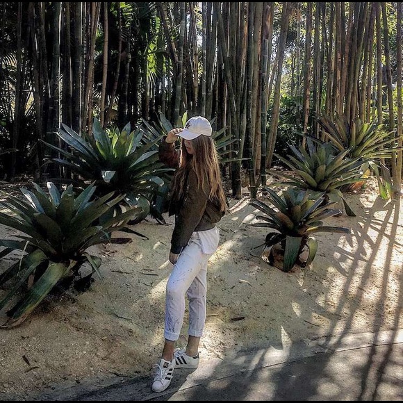 Sweatpants - Picture 2 of 2